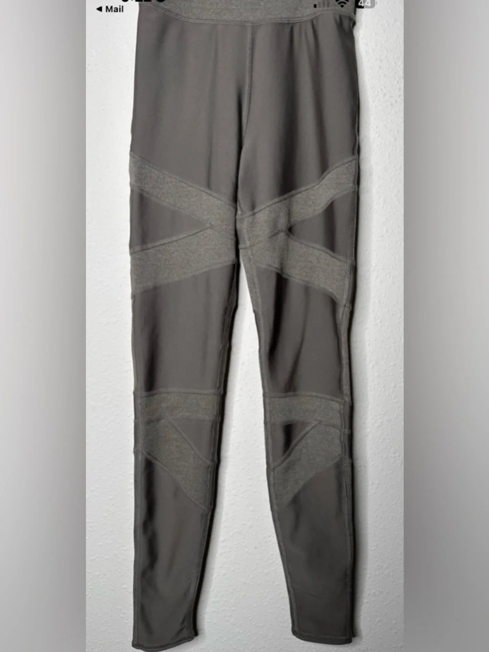 Alo High-Waist Level‎ Up Leggings, Size Small